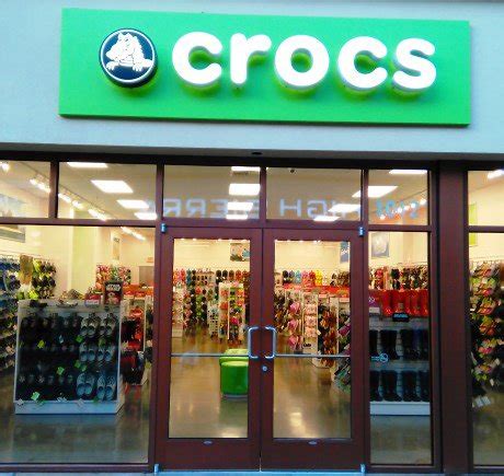 crocs outlet store in woodburn